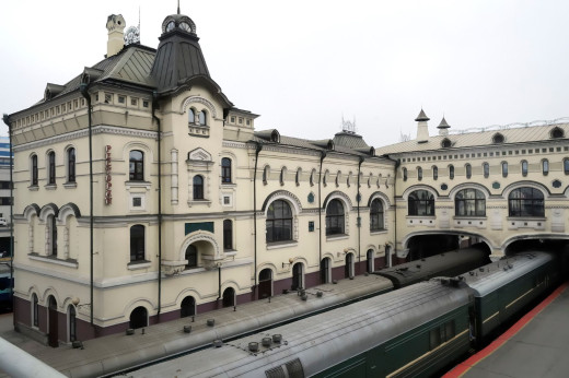 992653 (a): :1921x1275